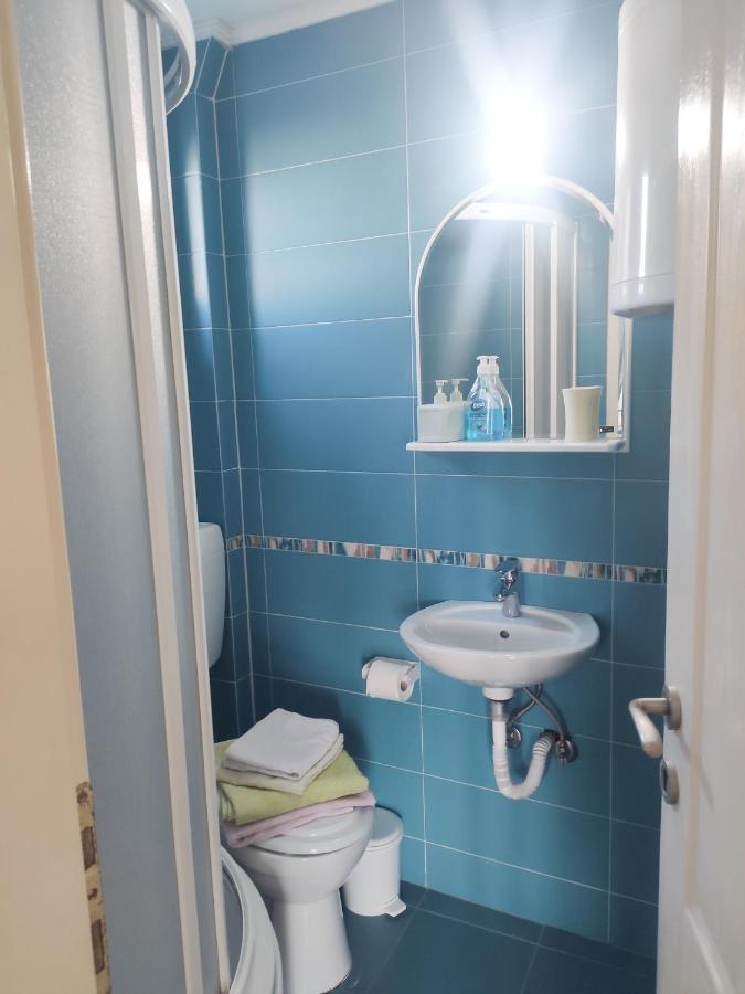 Studio Apartments Krasici Tivat Pokoj fotografie